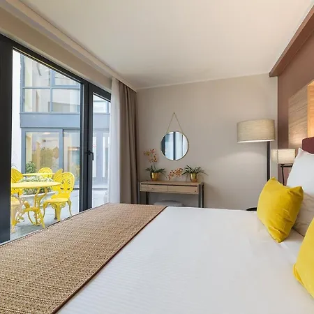 Leonardo Hotel